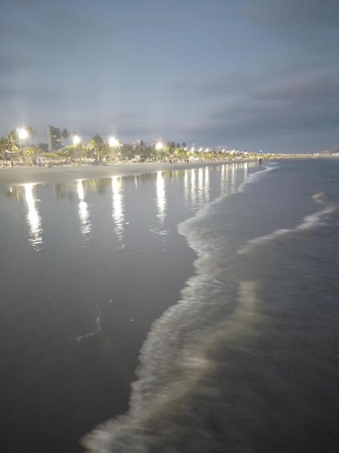 Cobertura perto da Praia da Enseada, com Churrasqueira, Wi Fi - Ideal para a Família e Amigos Guarujá Exterior foto